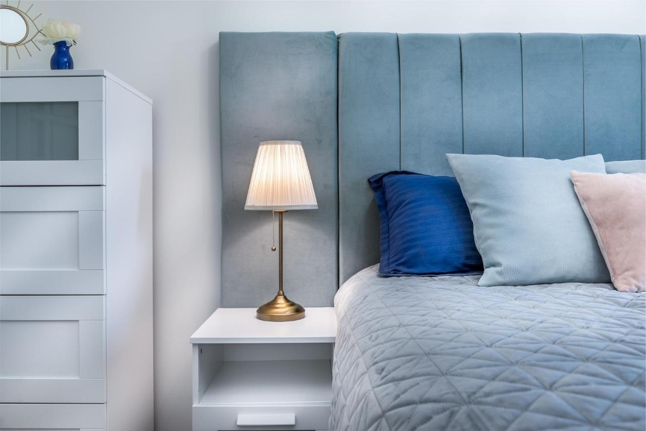 Dreamgarden Airport Apartment & Secure Parking & Airport Shuttle Ιάσιο Εξωτερικό φωτογραφία